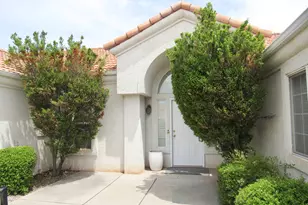 39 N Valley Dr, Saint George, UT 84770 - Photo 4