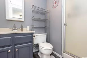 5545 S 2100 W, Roy, UT 84067 - Photo 6