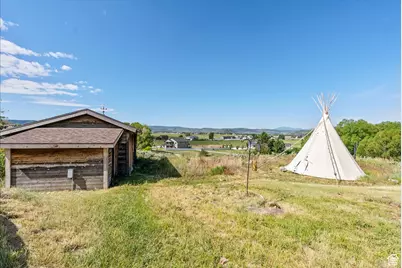 1071 S Foothill Dr E #1, Kamas, UT 84036 - Photo 24