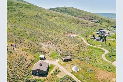 1071 S Foothill Dr E #1, Kamas, UT 84036 - Photo 18