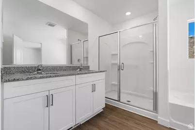 7192 Oquirrh Ranch Pkwy N, Eagle Mountain, UT 84005 - Photo 12