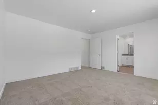 7192 Oquirrh Ranch Pkwy N, Eagle Mountain, UT 84005 - Photo 16