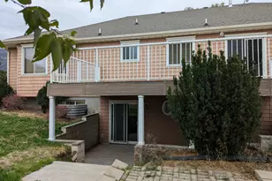 565 E Platt Ln, Mona, UT 84645 - Photo 1