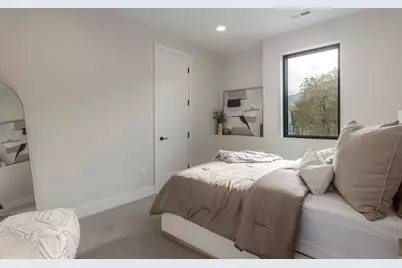 4442 S Holladay Park Ln E, Holladay, UT 84124 - Photo 24