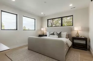 4442 S Holladay Park Ln E, Holladay, UT 84124 - Photo 16