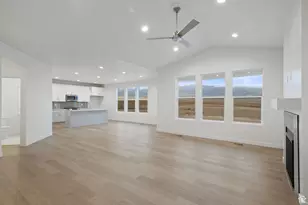 434 S McBride Dr, Grantsville, UT 84029 - Photo 6