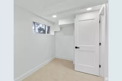 1940 S 2500 E, Salt Lake City, UT 84108 - Photo 18