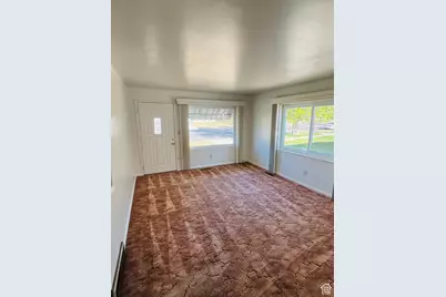 836 N 300 E, Price, UT 84501 - Photo 6