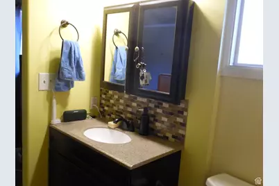 477 W Grand Cir, Moab, UT 84532 - Photo 14