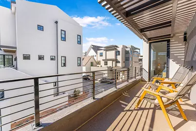 898 W Sapphire Sky Ln, Saint George, UT 84790 - Photo 32