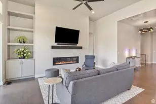 1749 W Oakridge Circle, Lehi, UT 84043 - Photo 12