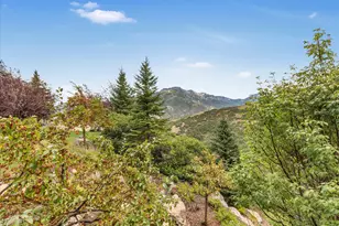 1297 E Fawn Pointe Ct, Draper, UT 84020 - Photo 4