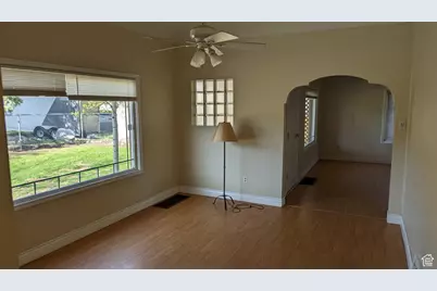 1341 E Creek Rd, Cottonwood Heights, UT 84093 - Photo 14