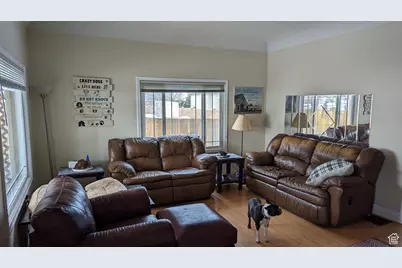 1341 E Creek Rd, Cottonwood Heights, UT 84093 - Photo 18