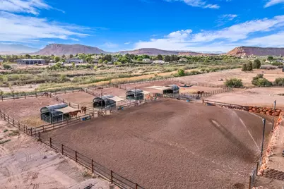 3770 Sugar Leo Rd, Bloomington, UT 84790 - Photo 20