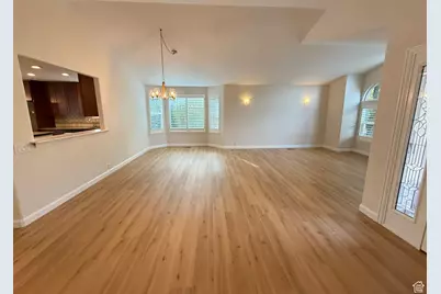 6721 S Costa Cv E, Cottonwood Heights, UT 84121 - Photo 12