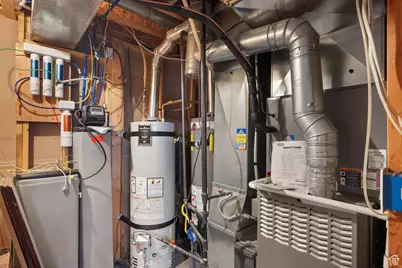 6721 S Costa Cv E, Cottonwood Heights, UT 84121 - Photo 54