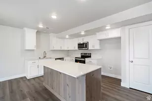 947 N 215 W, Santaquin, UT 84655 - Photo 4