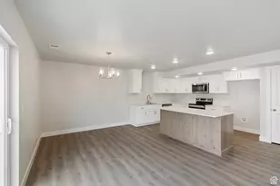 951 N 215 W, Santaquin, UT 84655 - Photo 4