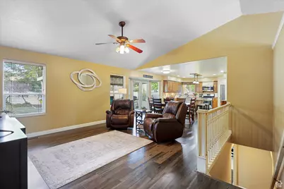 9496 S 1930 W, South Jordan, UT 84095 - Photo 10