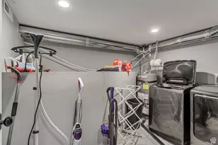 1978 S Windsor St E, Salt Lake City, UT 84105 - Photo 38