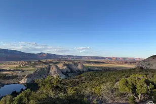 897 E Cocks Comb Dr, Teasdale, UT 84773 - Photo 42