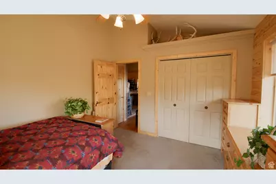 897 E Cocks Comb Dr, Teasdale, UT 84773 - Photo 34