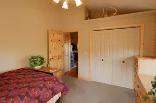 897 E Cocks Comb Dr, Teasdale, UT 84773 - Photo 34