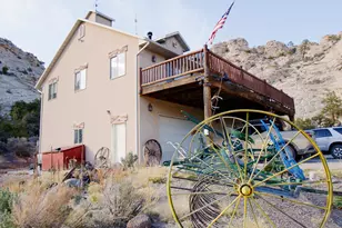 897 E Cocks Comb Dr, Teasdale, UT 84773 - Photo 8