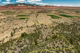 897 E Cocks Comb Dr, Teasdale, UT 84773 - Photo 54