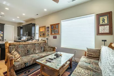 1137 W Grayson Dr, Saint George, UT 84790 - Photo 12