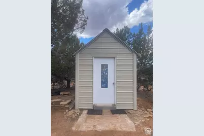 123 E Hickman Flats Rd, Monticello, UT 84535 - Photo 12