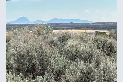 123 E Hickman Flats Rd, Monticello, UT 84535 - Photo 14