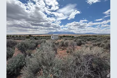 123 E Hickman Flats Rd, Monticello, UT 84535 - Photo 10