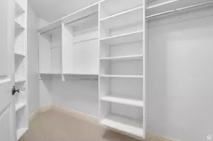 81 E Lone Hollow Dr S, Sandy, UT 84092 - Photo 44