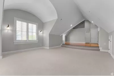 81 E Lone Hollow Dr S, Sandy, UT 84092 - Photo 38