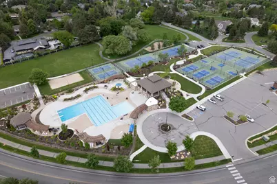 81 E Lone Hollow Dr S, Sandy, UT 84092 - Photo 104