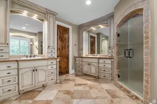 81 E Lone Hollow Dr S, Sandy, UT 84092 - Photo 30