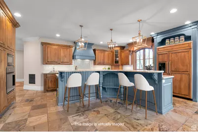 81 E Lone Hollow Dr S, Sandy, UT 84092 - Photo 10