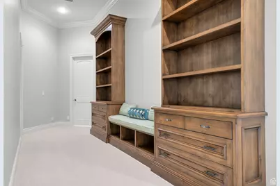 81 E Lone Hollow Dr S, Sandy, UT 84092 - Photo 42