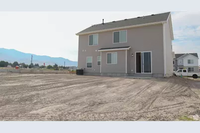223 W 730 N, Smithfield, UT 84335 - Photo 20