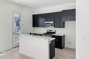 8268 W Joshua Tree Ln W, Magna, UT 84044 - Photo 4