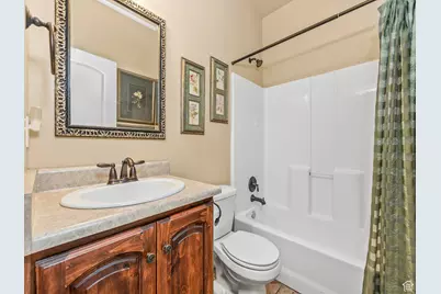 2774 N 370 E, Provo, UT 84604 - Photo 20