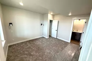 402 W Bluebell Dr, Garden City, UT 84028 - Photo 8