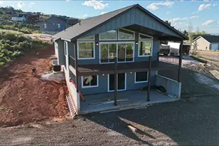 402 W Bluebell Dr, Garden City, UT 84028 - Photo 1