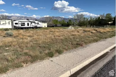 480 N Main Street St #7+8, Milford, UT 84751 - Photo 6