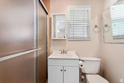 4675 Jefferson Ave, South Ogden, UT 84403 - Photo 18