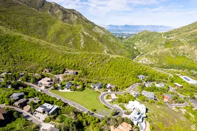 326 S Maryfield Dr #404, Salt Lake City, UT 84108 - Photo 16