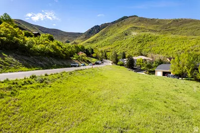 326 S Maryfield Dr #404, Salt Lake City, UT 84108 - Photo 8