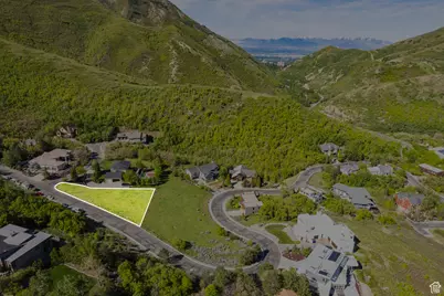 326 S Maryfield Dr #404, Salt Lake City, UT 84108 - Photo 2